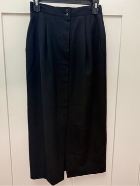 100% Wool Classic Black High-Waist Maxi Skirt